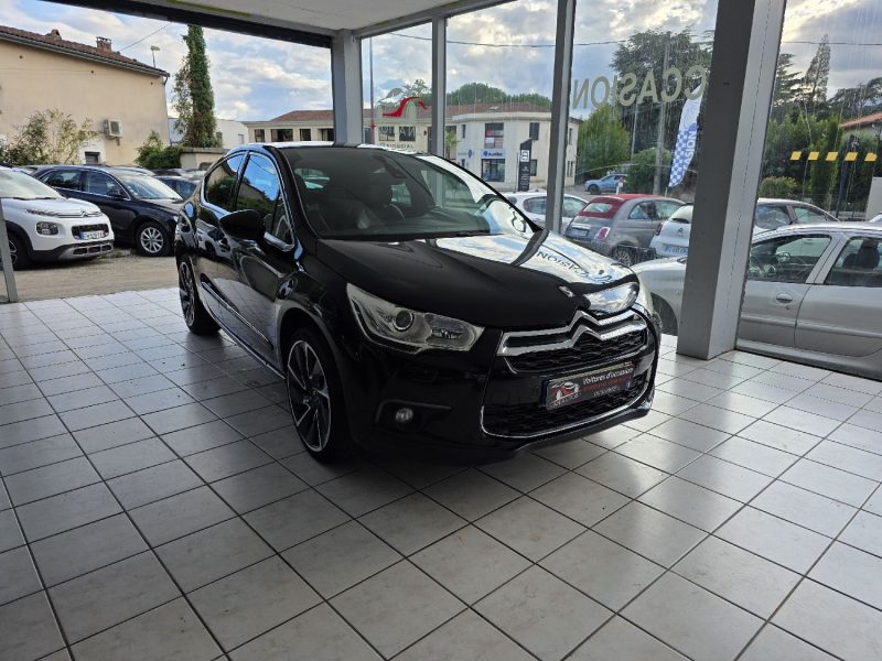 CITROEN DS4 1.6THP 200CH FINITION SPORT CHIC ANNEE 2011 86000KM