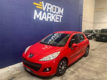 PEUGEOT 207 2014