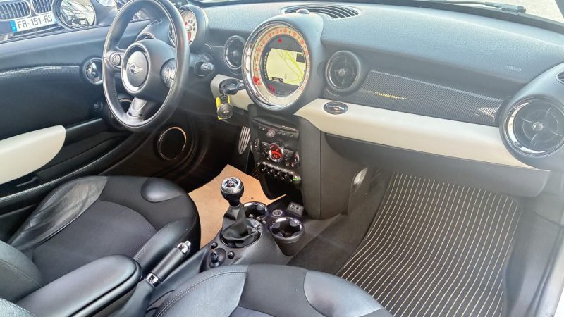 Mini Cooper S Coupé 1.6i 184ch Edition Sport