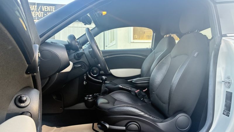 Mini Cooper S Coupé 1.6i 184ch Edition Sport