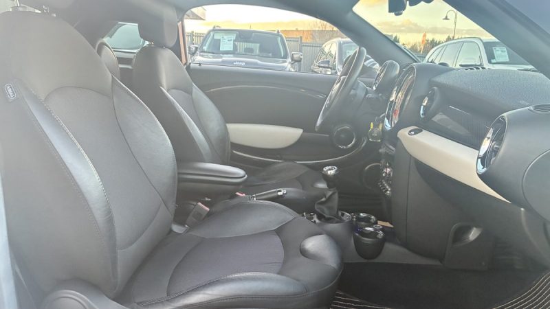 Mini Cooper S Coupé 1.6i 184ch Edition Sport