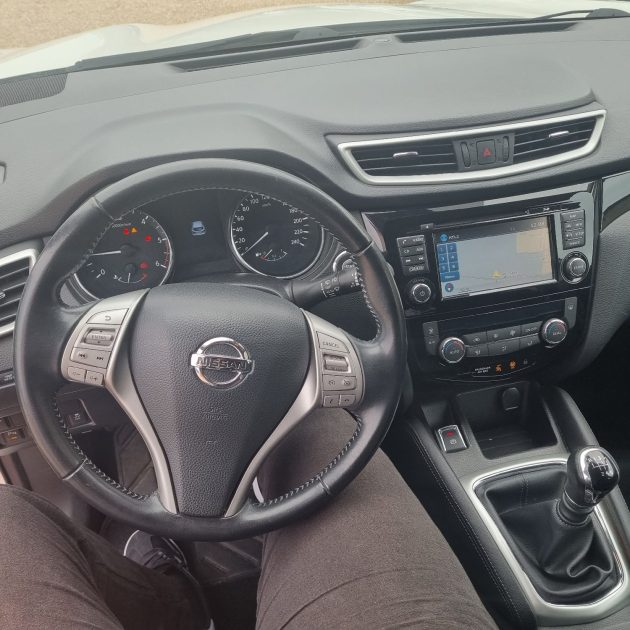 NISSAN QASHQAI 2016