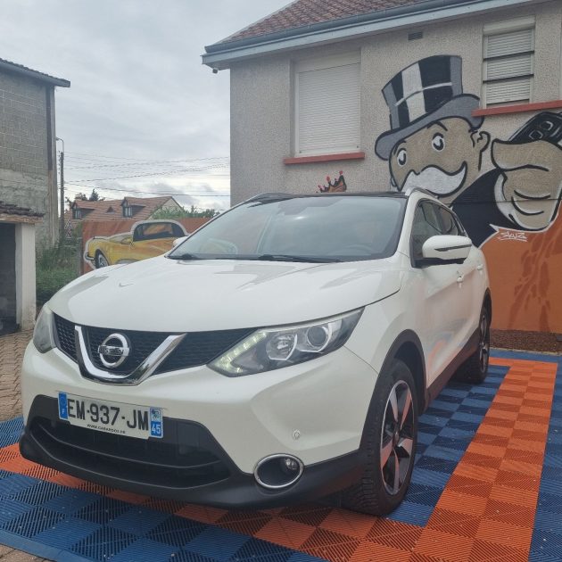 NISSAN QASHQAI 2016