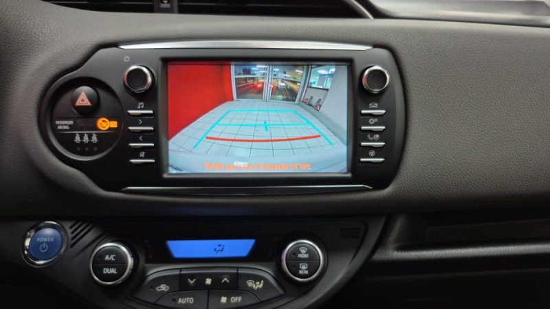 TOYOTA YARIS HYBRID 2018