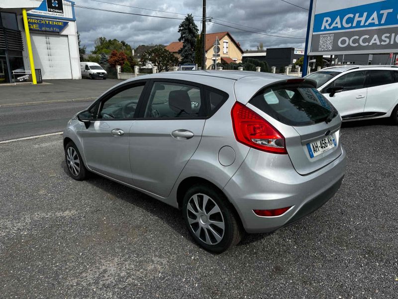 FORD FIESTA 1.2 i 60 essence CLIM 