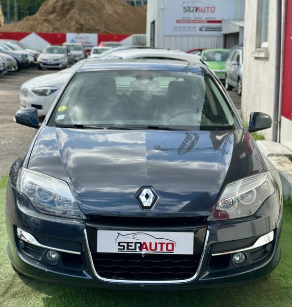 RENAULT LAGUNA 1.5 dCi 110ch FAP BLACK EDITION CHAMPION
