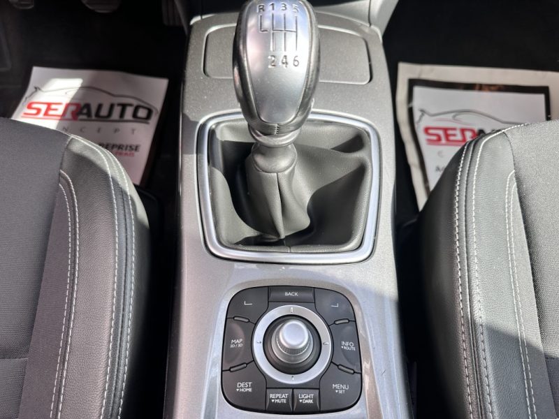 RENAULT LAGUNA 1.5 dCi 110ch FAP BLACK EDITION CHAMPION