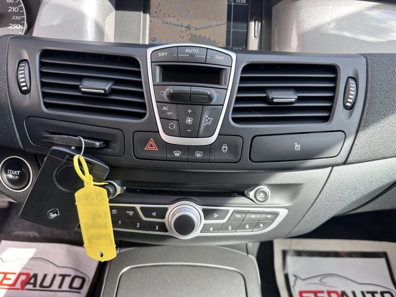 RENAULT LAGUNA 1.5 dCi 110ch FAP BLACK EDITION CHAMPION