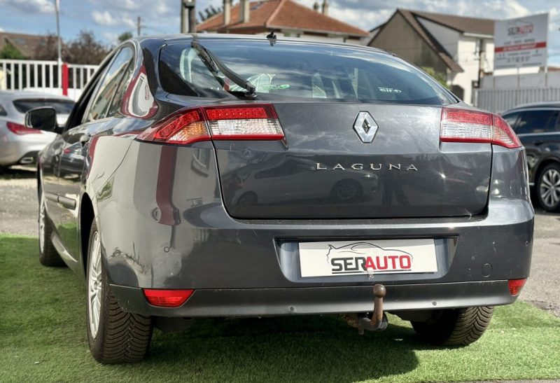 RENAULT LAGUNA 1.5 dCi 110ch FAP BLACK EDITION CHAMPION