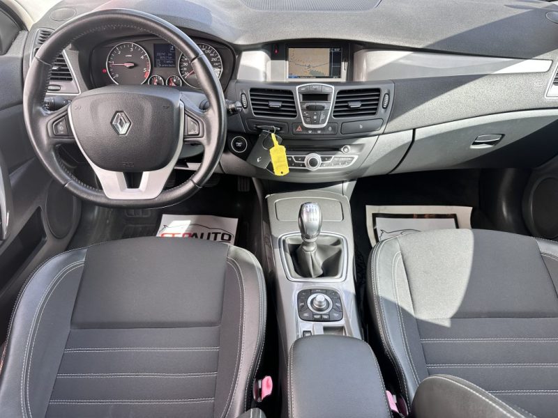 RENAULT LAGUNA 1.5 dCi 110ch FAP BLACK EDITION CHAMPION