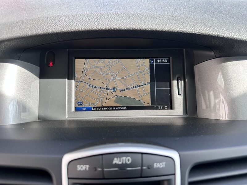 RENAULT LAGUNA 1.5 dCi 110ch FAP BLACK EDITION CHAMPION