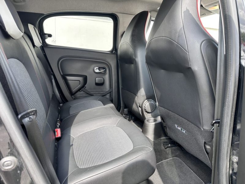 RENAULT TWINGO III 1.0 SCE 70 STOP & START RED NIGHT