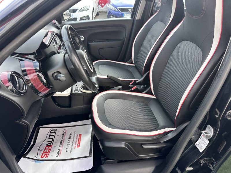 RENAULT TWINGO III 1.0 SCE 70 STOP & START RED NIGHT