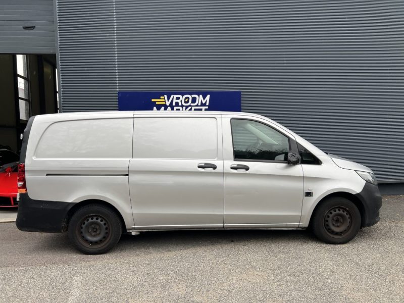 MERCEDES VITO 2020