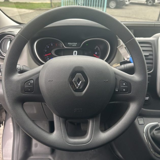 RENAULT TRAFIC L2H1 1200 1.6 dCi 125 ch Energy Grand Confort Garantie 12 Mois 