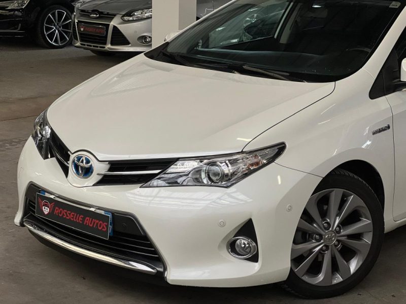 TOYOTA AURIS 1.8 99CH VVT-i HYBRIDE