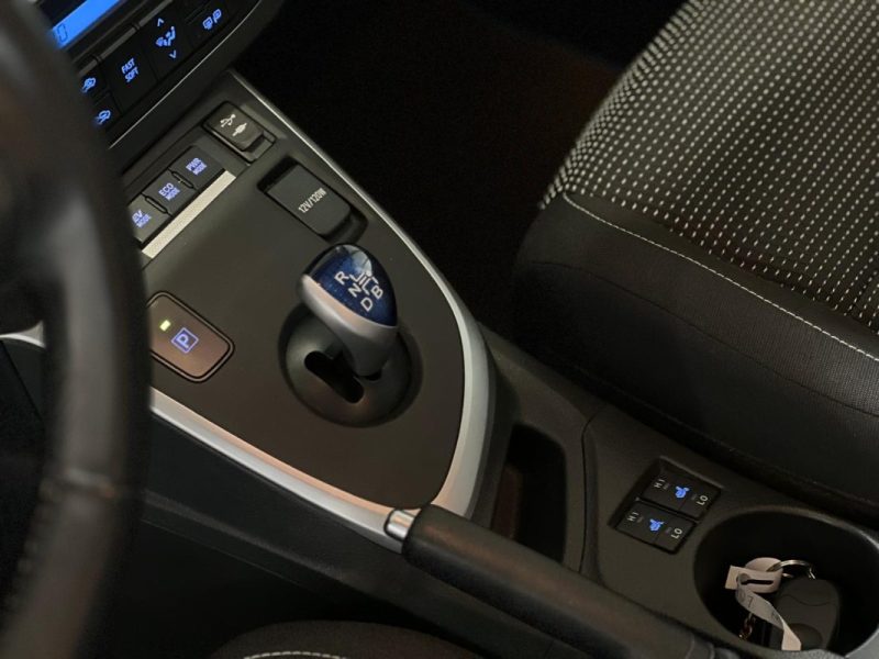 TOYOTA AURIS 1.8 99CH VVT-i HYBRIDE