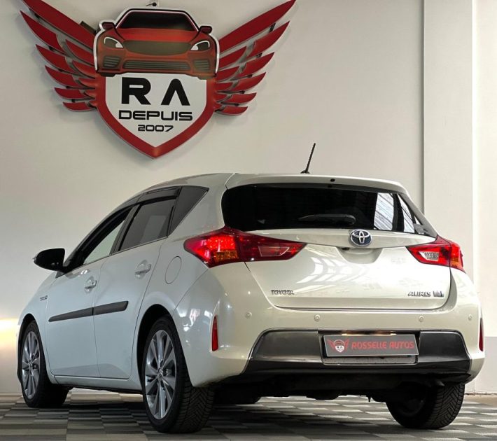 TOYOTA AURIS 1.8 99CH VVT-i HYBRIDE