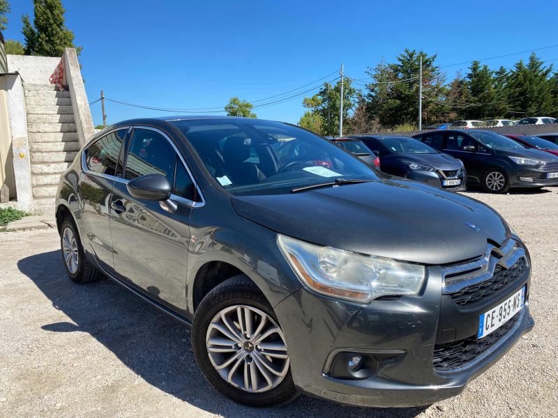 CITROEN DS4 2012