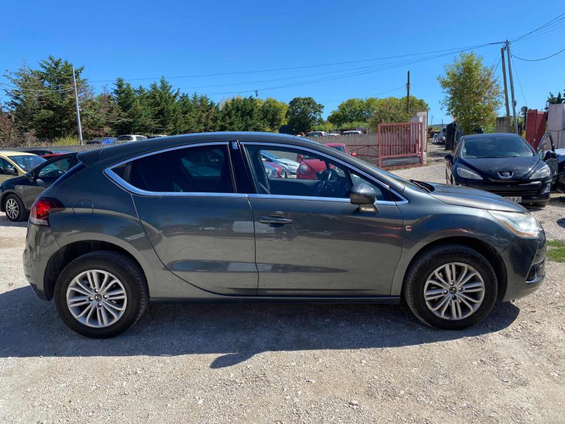 CITROEN DS4 2012