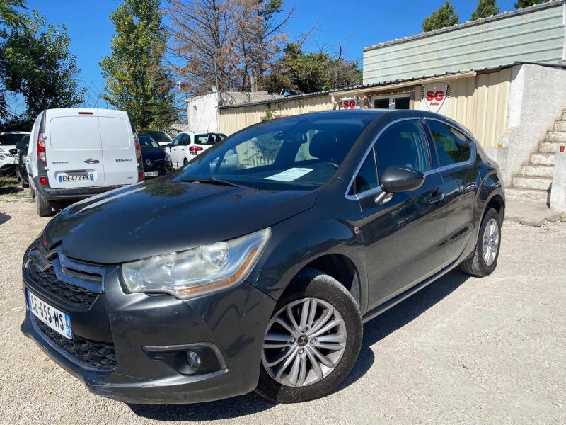 CITROEN DS4 2012