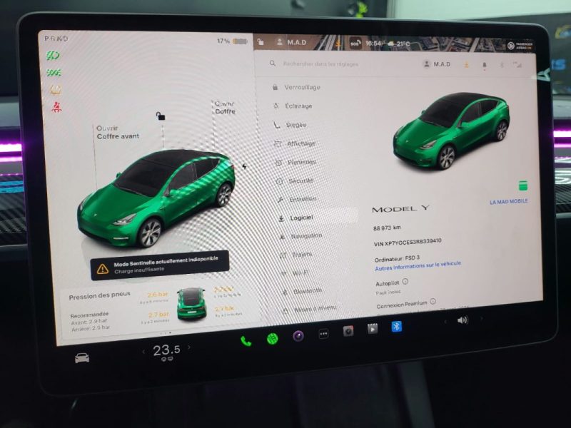 TESLA MODEL Y 300ch STANDARD + RWD