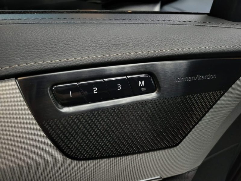 VOLVO XC90 B5 Ultimate Style Chrome 2.0 TDI Geartronic 8 235ch 