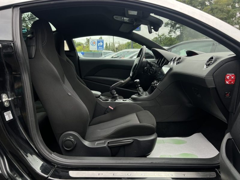 PEUGEOT RCZ 2.0 HDI 163 Cv ECRAN TACTILE ANDROID & APPLE CARPLAY / CAMERA RECUL - GARANTIE 1 AN
