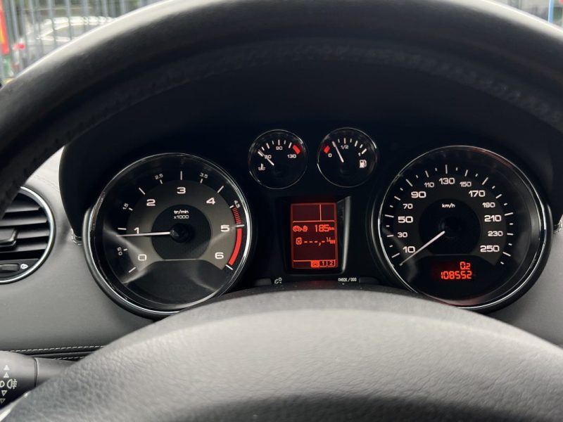 PEUGEOT RCZ 2.0 HDI 163 Cv ECRAN TACTILE ANDROID & APPLE CARPLAY / CAMERA RECUL - GARANTIE 1 AN