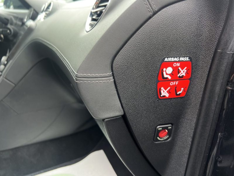 PEUGEOT RCZ 2.0 HDI 163 Cv ECRAN TACTILE ANDROID & APPLE CARPLAY / CAMERA RECUL - GARANTIE 1 AN