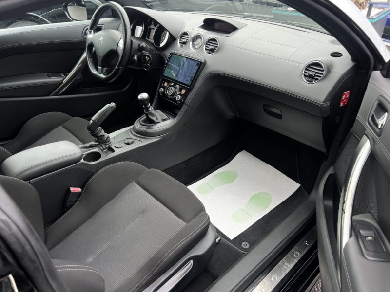 PEUGEOT RCZ 2.0 HDI 163 Cv ECRAN TACTILE ANDROID & APPLE CARPLAY / CAMERA RECUL - GARANTIE 1 AN