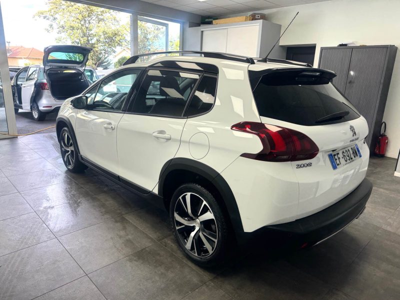 PEUGEOT 2008 2016