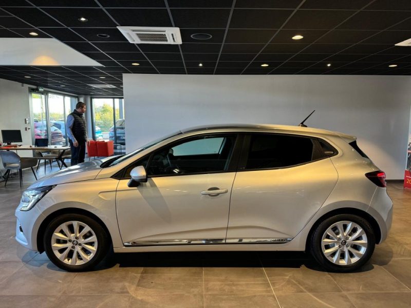 RENAULT  CLIO  2021