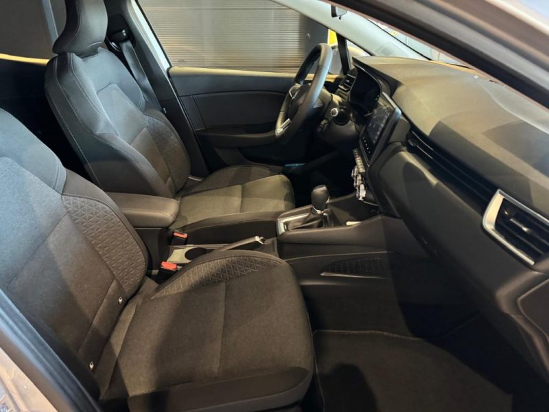 CLIO 5 E-TECH BUSINESS 140 SIEGES CHAUFFANTS / ENTRETIEN RENAULT / 4 PNEUS NEUFS