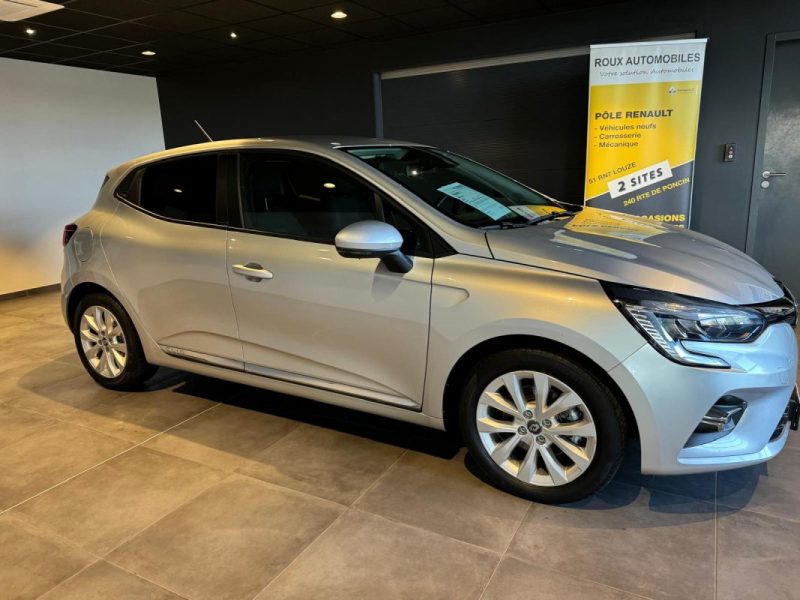 RENAULT  CLIO  2021