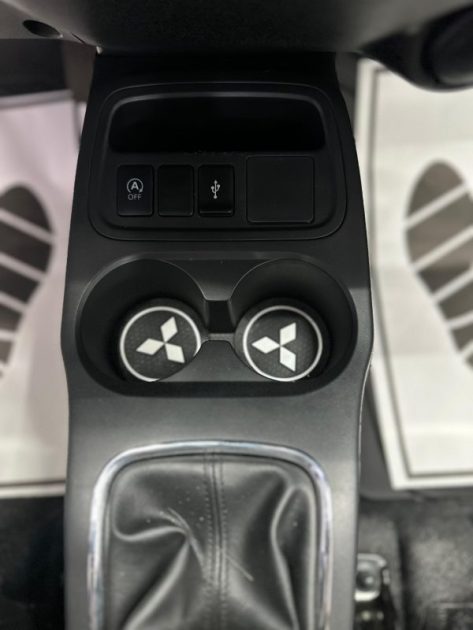 MITSUBISHI SPACE STAR IN 1.0 MIVEC 71ch Invite 2021