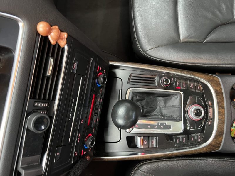 AUDI Q5 3.0 V6 TDI AVUS Quattro STronic - Vidange boite et entretien complet - Toit ouvrant