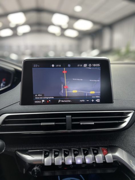 PEUGEOT 3008 1.2 PureTech 130ch - Entretien Peugeot - Garantie 1 an