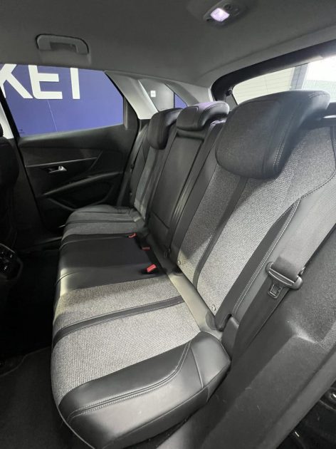 PEUGEOT 3008 1.2 PureTech 130ch - Entretien Peugeot - Garantie 1 an