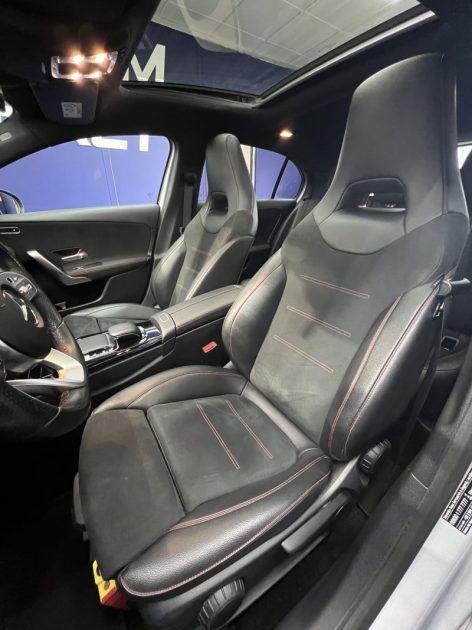 MERCEDES CLASSE A180 D AMG Line 7G-Dct - Toit ouvrant - Eclairage d\'ambiance - Carplay - GPS - 2018