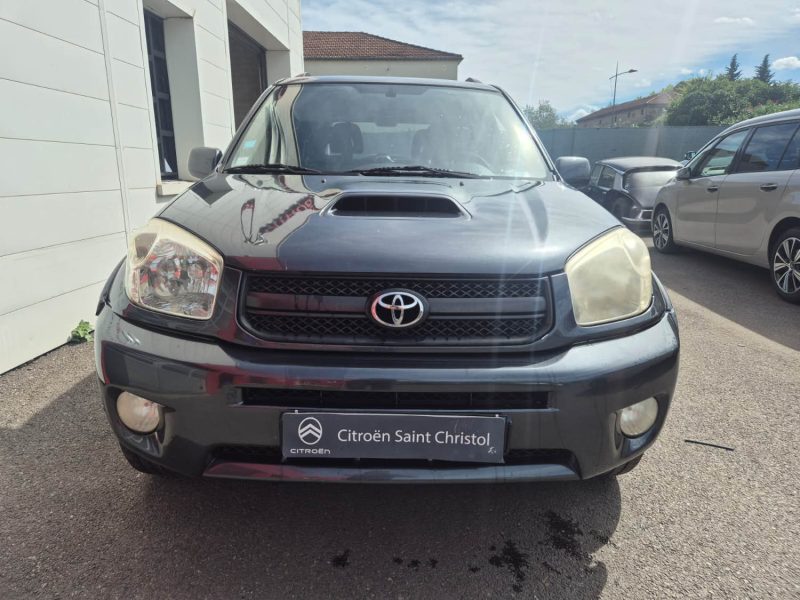 TOYOTA RAV4 2005