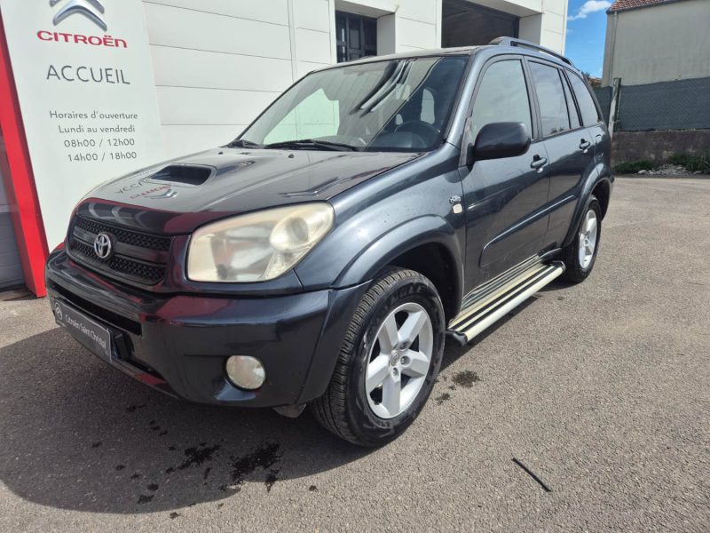 TOYOTA RAV4 2005