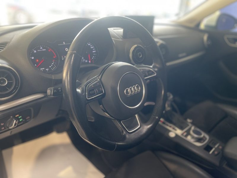 AUDI A3 SPORTBACK 2015