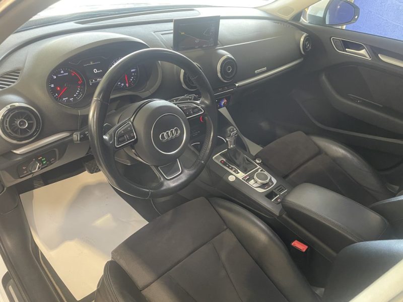 AUDI A3 SPORTBACK 2015