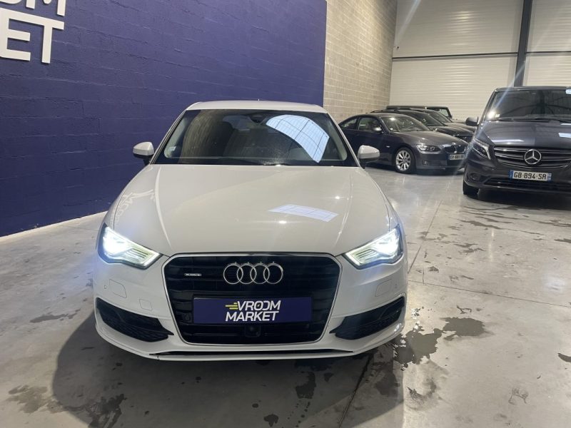 AUDI A3 SPORTBACK 2015