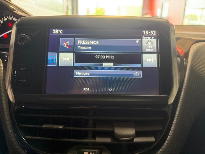 PEUGEOT 208 1.6 Allure Blue HDI 100ch