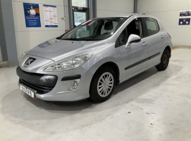 PEUGEOT 308 1.6 HDI 90 CONFORT