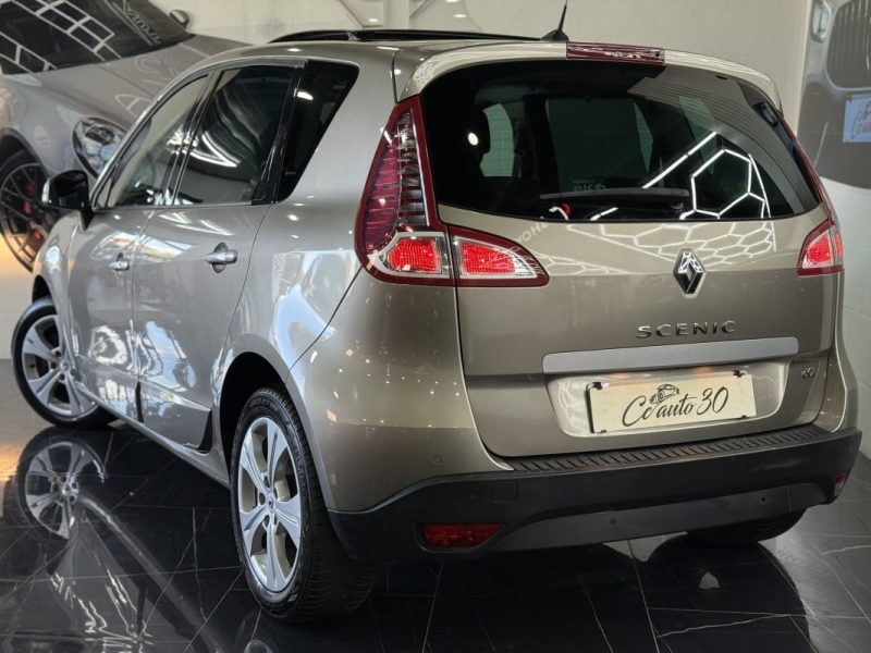 RENAULT MEGANE SCENIC 2010