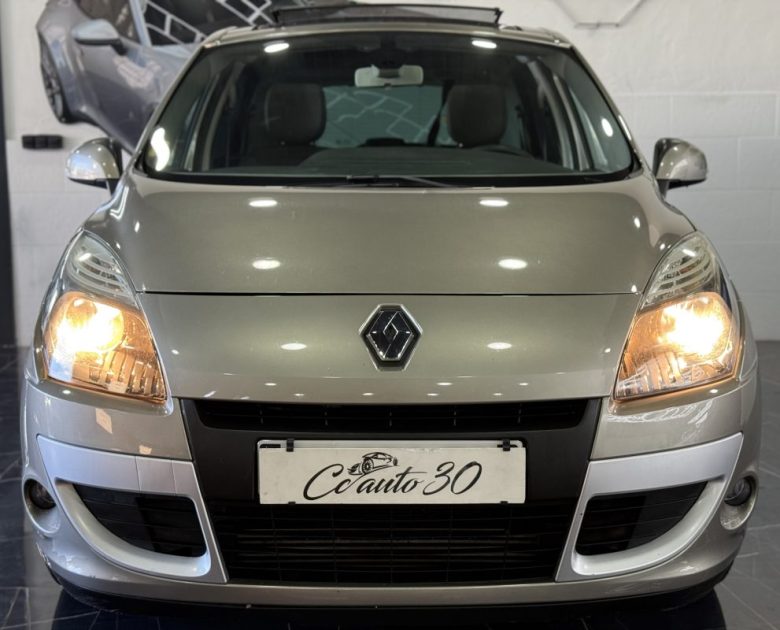 RENAULT MEGANE SCENIC 2010
