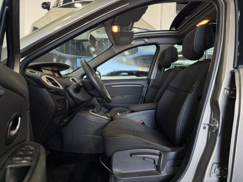 RENAULT MEGANE SCENIC 2010